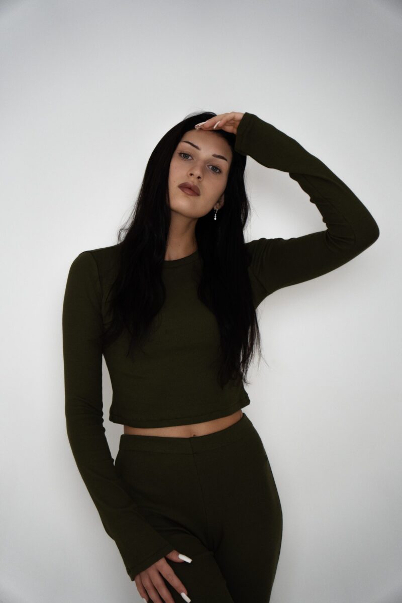 Top z długimi rękawami - obrazek 3