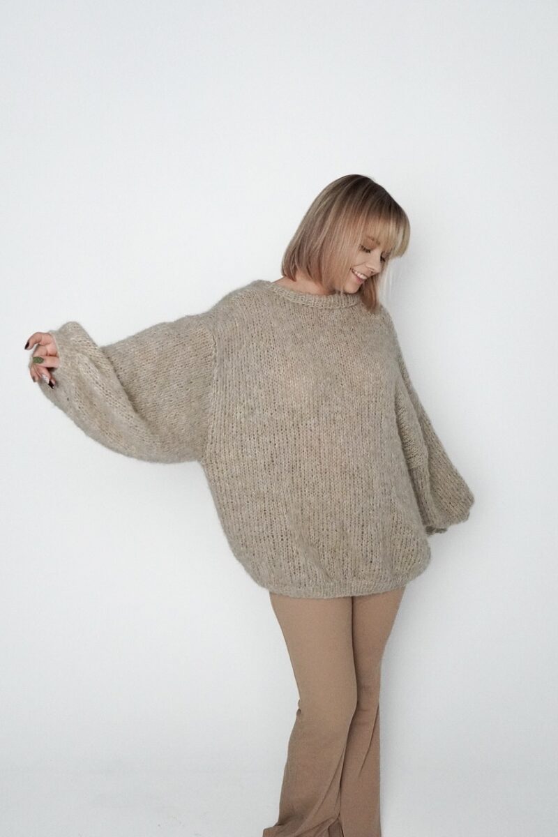Sweter oversize