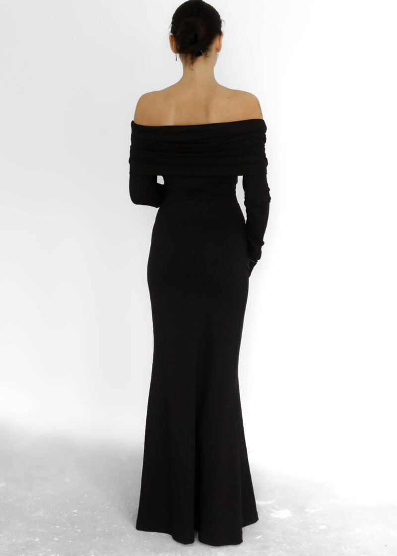 Alternative view of Dzianinowa suknia z szarfą